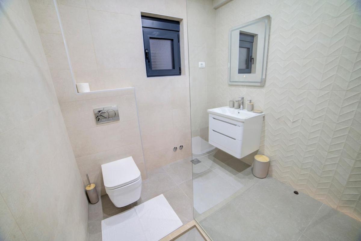 Villa Jelena With Private Pool - Lapcici Budva Eksteriør bilde