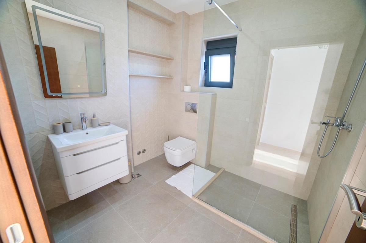 Villa Jelena With Private Pool - Lapcici Budva Eksteriør bilde