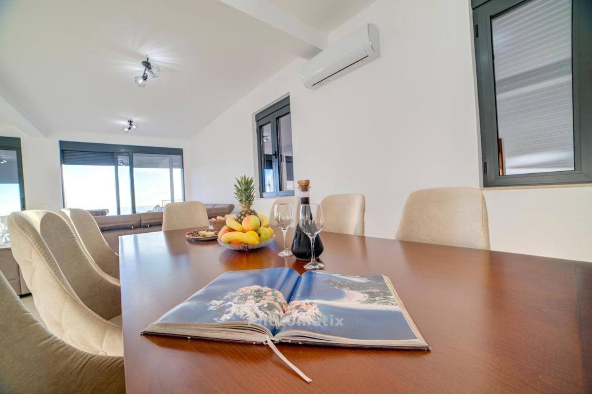 Villa Jelena With Private Pool - Lapcici Budva Eksteriør bilde