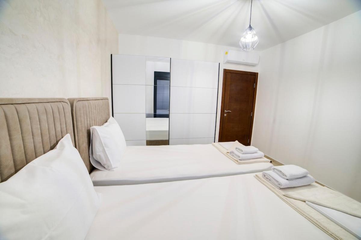 Villa Jelena With Private Pool - Lapcici Budva Eksteriør bilde